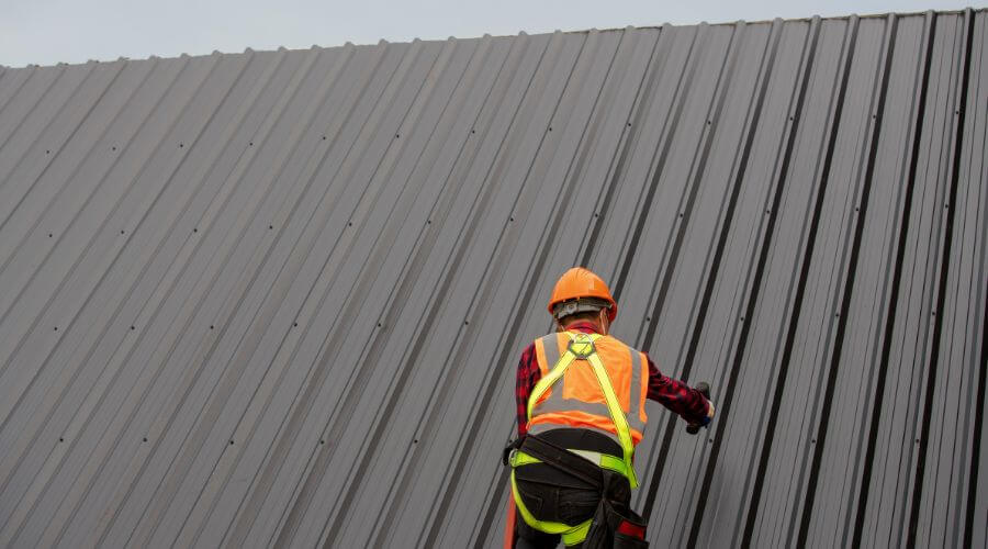 Professional residential roofers in Forestdale, MA